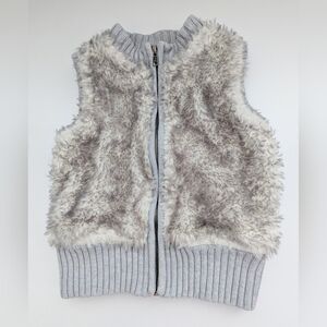 Gymboree Kids' (Size 5-6/Small) Furry Faux-Fur Full Zip-Up Vest